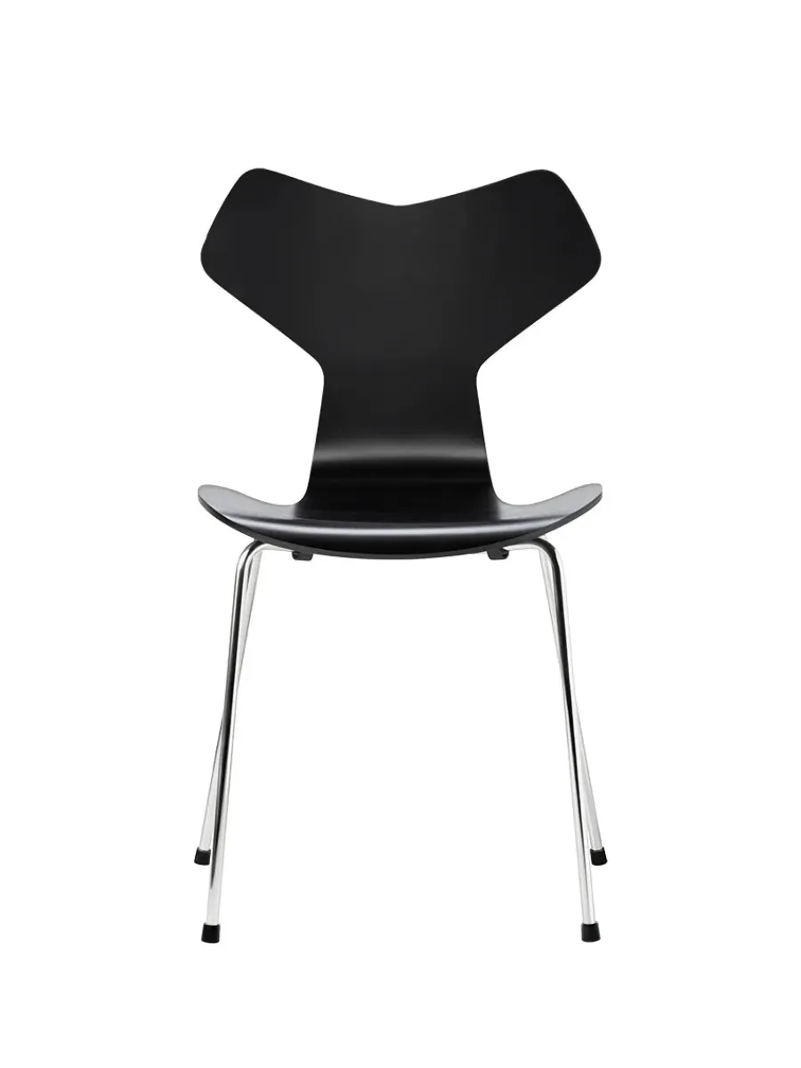 3130 Grand Prix stol lakeret af Arne Jacobsen<Fritz Hansen Hot