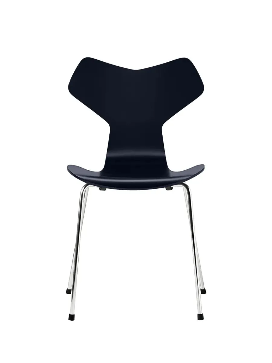 3130 Grand Prix stol lakeret af Arne Jacobsen<Fritz Hansen Hot