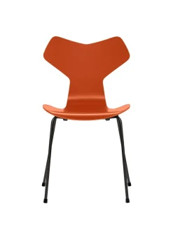 3130 Grand Prix stol lakeret af Arne Jacobsen<Fritz Hansen Hot