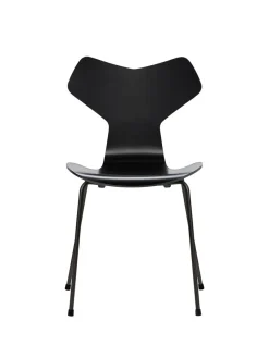 3130 Grand Prix stol lakeret af Arne Jacobsen<Fritz Hansen Hot