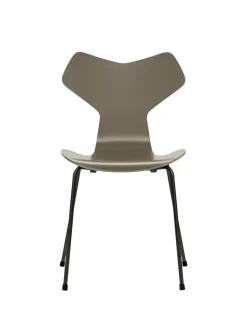 3130 Grand Prix stol lakeret af Arne Jacobsen<Fritz Hansen Hot