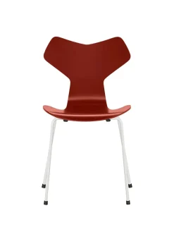 3130 Grand Prix stol lakeret af Arne Jacobsen<Fritz Hansen Hot