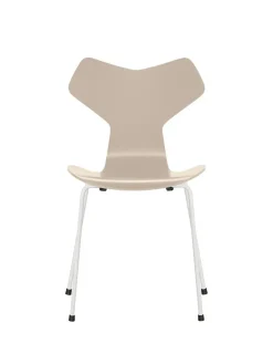 3130 Grand Prix stol lakeret af Arne Jacobsen<Fritz Hansen Hot