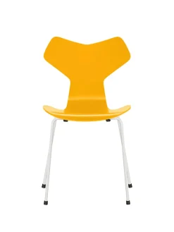 3130 Grand Prix stol lakeret af Arne Jacobsen<Fritz Hansen Hot