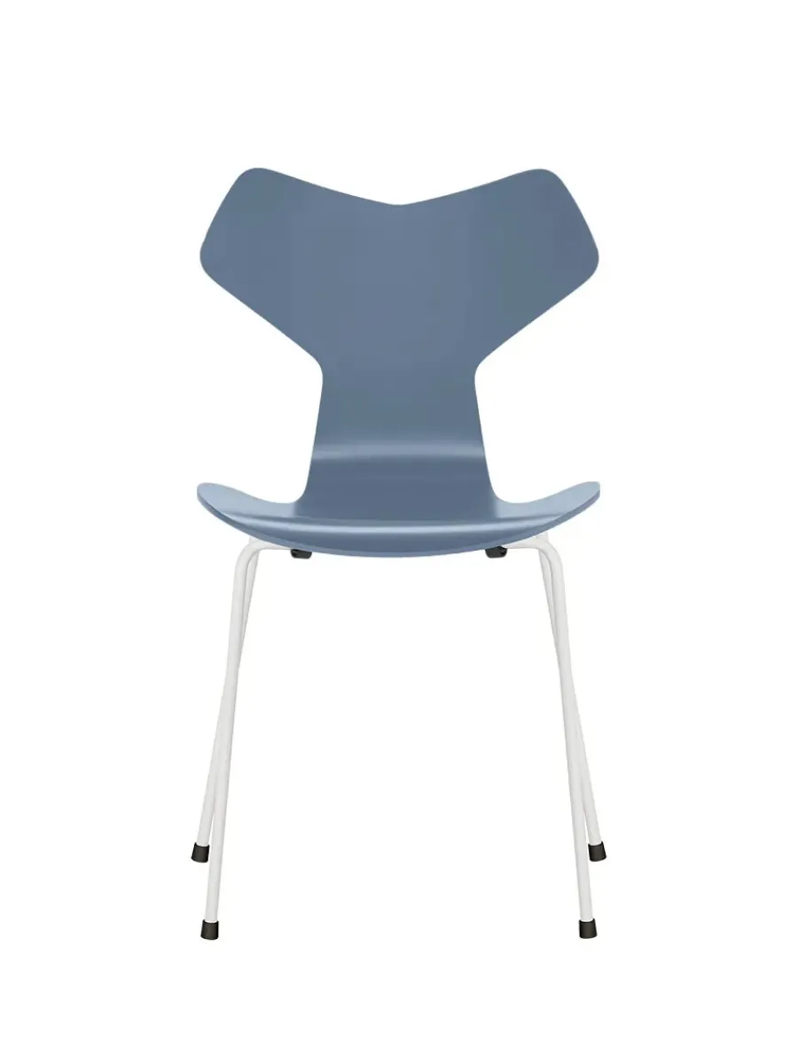 3130 Grand Prix stol lakeret af Arne Jacobsen<Fritz Hansen Hot