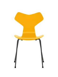 3130 Grand Prix stol lakeret af Arne Jacobsen<Fritz Hansen Hot