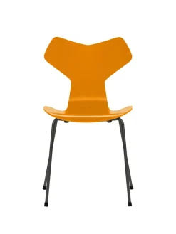 3130 Grand Prix stol lakeret af Arne Jacobsen<Fritz Hansen Hot
