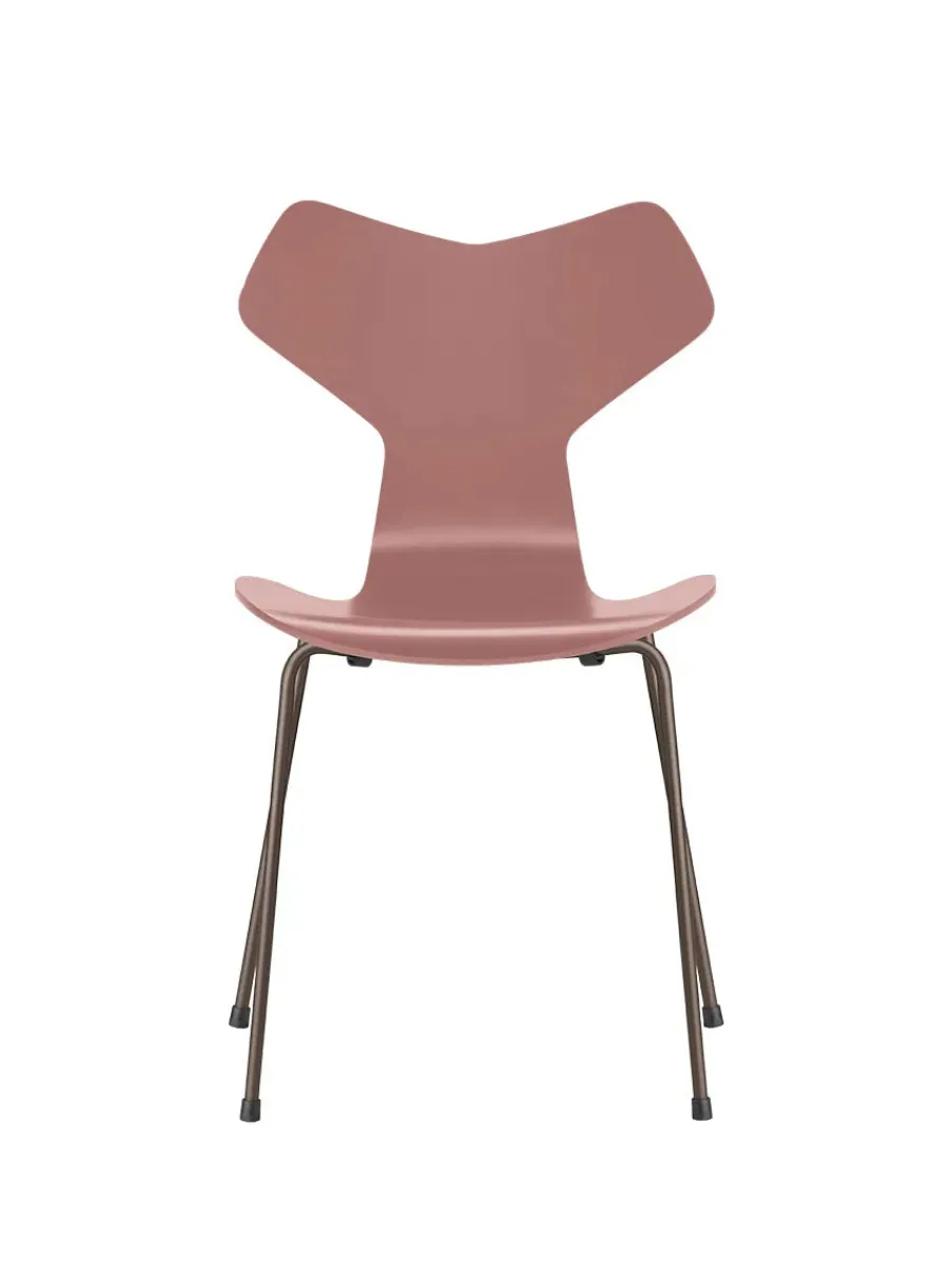 3130 Grand Prix stol lakeret af Arne Jacobsen<Fritz Hansen Hot
