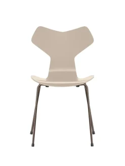3130 Grand Prix stol lakeret af Arne Jacobsen<Fritz Hansen Hot