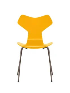 3130 Grand Prix stol lakeret af Arne Jacobsen<Fritz Hansen Hot