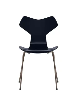 3130 Grand Prix stol lakeret af Arne Jacobsen<Fritz Hansen Hot