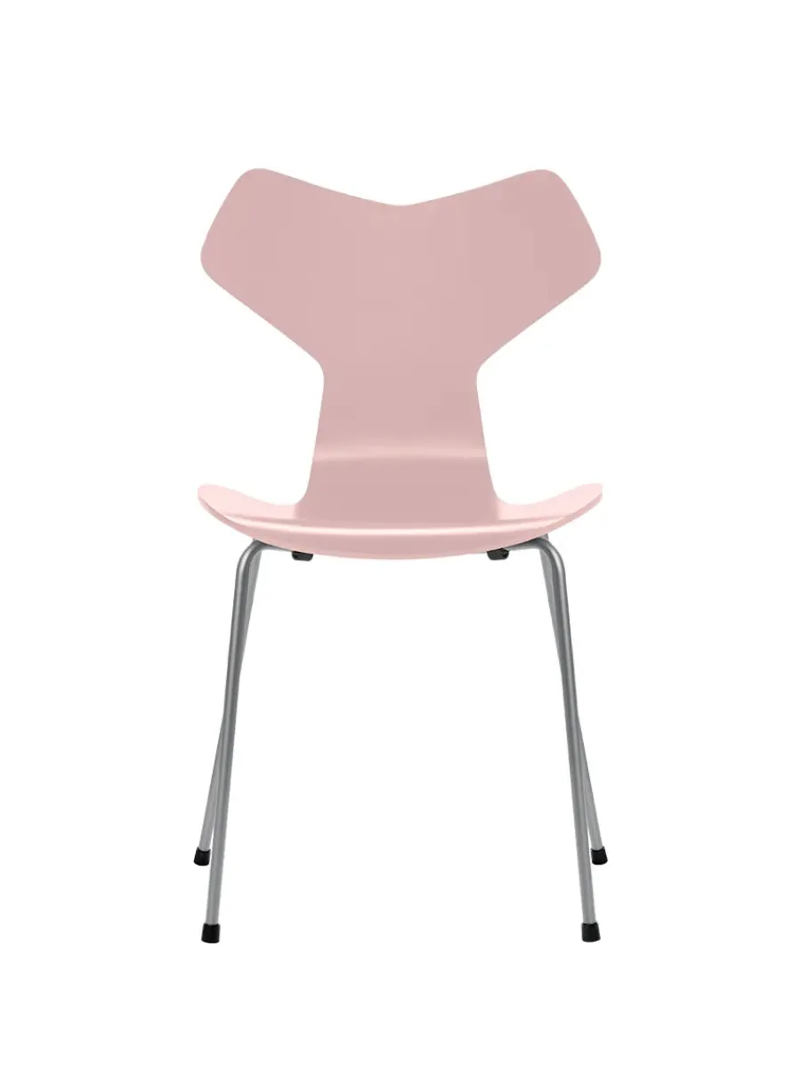 3130 Grand Prix stol lakeret af Arne Jacobsen<Fritz Hansen Hot