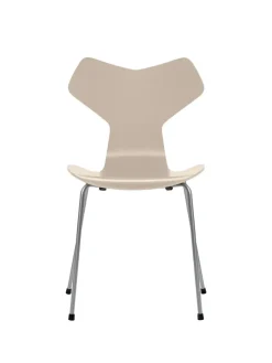 3130 Grand Prix stol lakeret af Arne Jacobsen<Fritz Hansen Hot