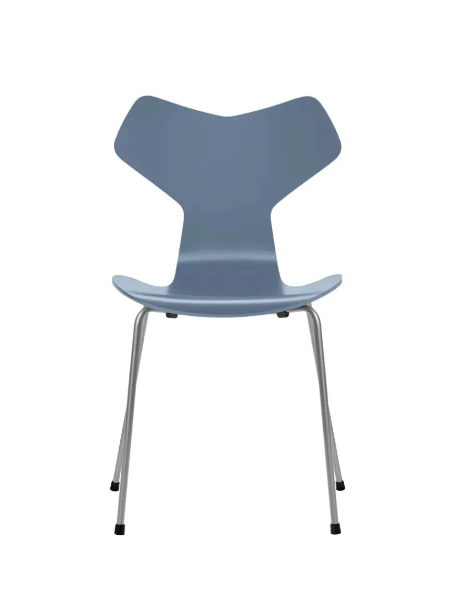 3130 Grand Prix stol lakeret af Arne Jacobsen<Fritz Hansen Hot