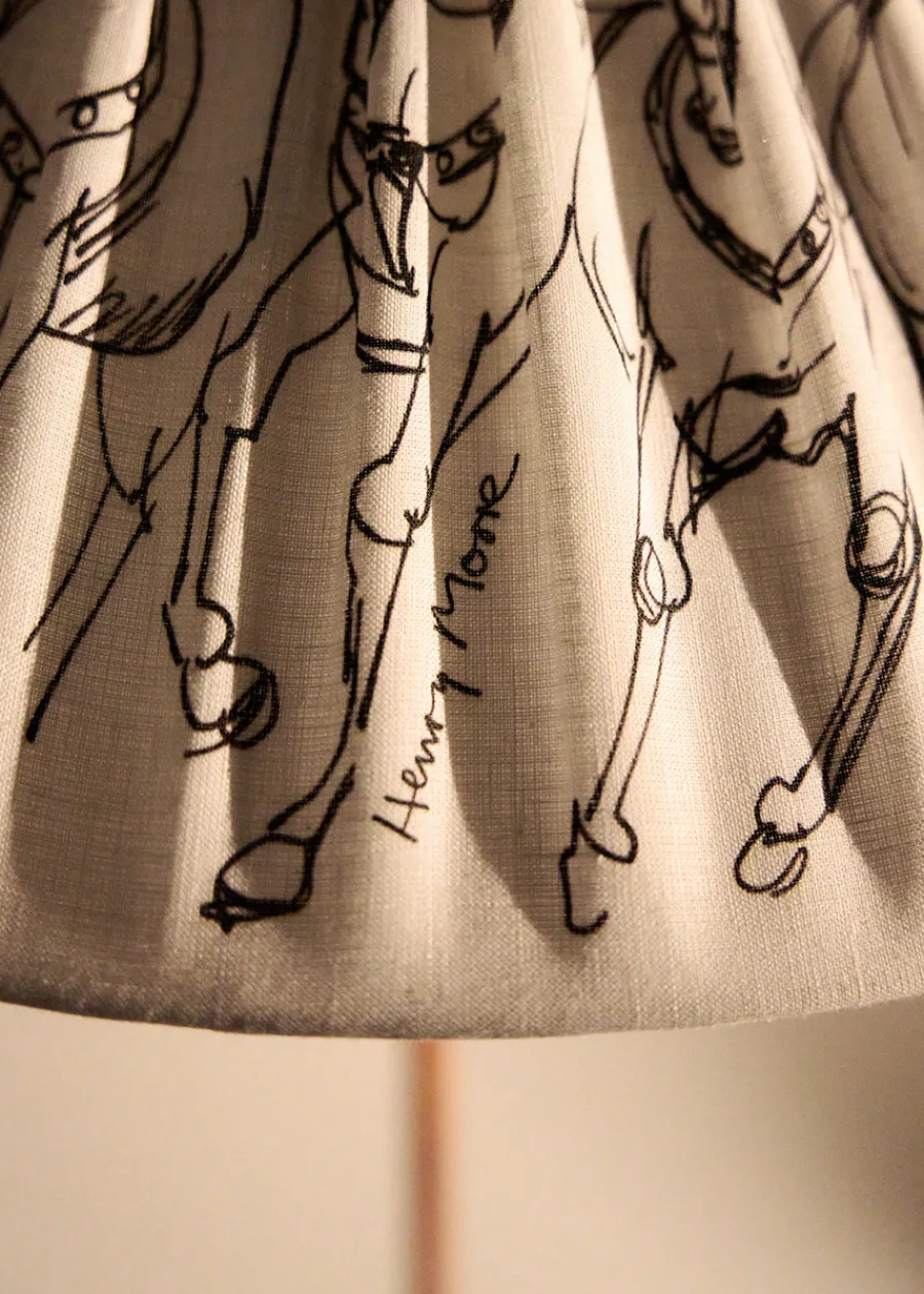 9602 Gulvlampe, Garro Éditions fra<GUBI Outlet