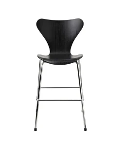 3177 Junior højstol af Arne Jacobsen<Fritz Hansen Discount