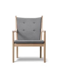 1788 Lænestol af Hans J. Wegner<Fredericia Furniture Discount