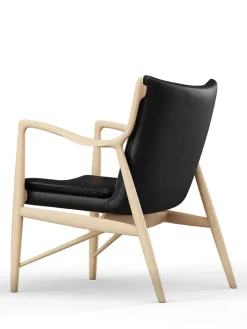 45 Lænestol, eg olie af Finn Juhl<House of Finn Juhl Online