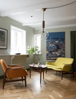 53 Lænestol, valnød af Finn Juhl<House of Finn Juhl New