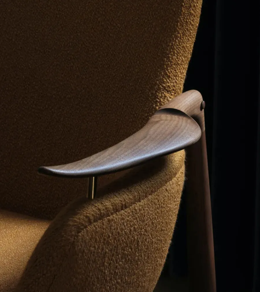 53 Lænestol, valnød af Finn Juhl<House of Finn Juhl New