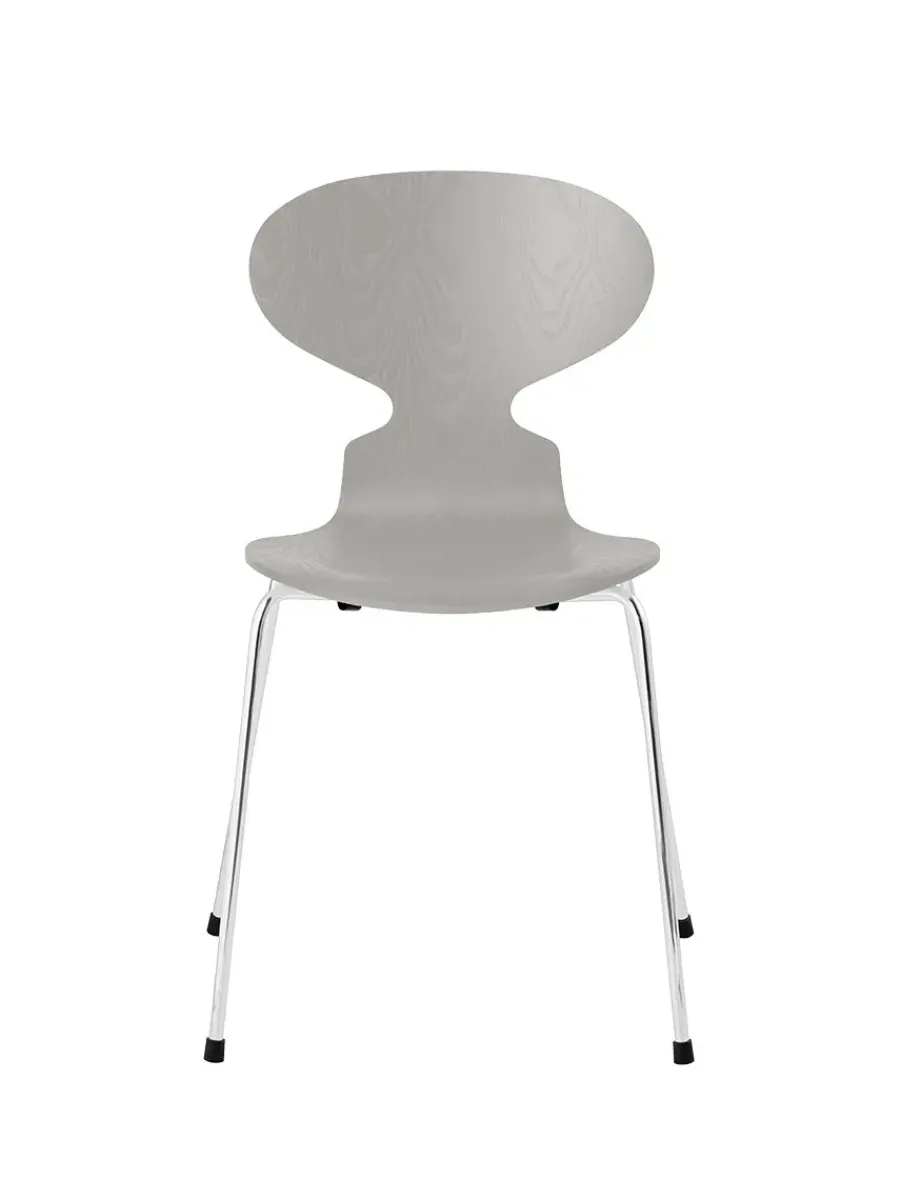 3101 Myren Stol i farvet ask af Arne Jacobsen<Fritz Hansen Online