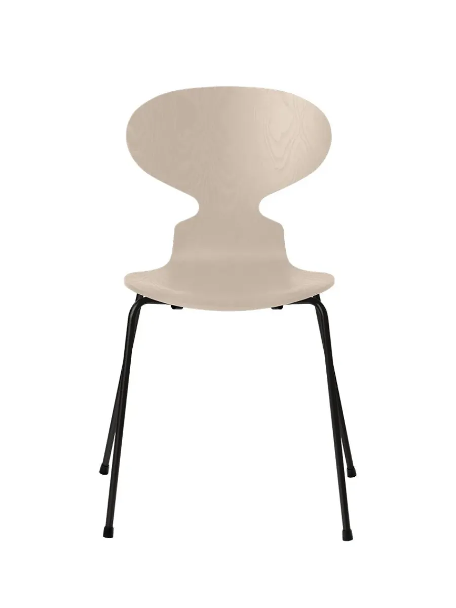 3101 Myren Stol i farvet ask af Arne Jacobsen<Fritz Hansen Online