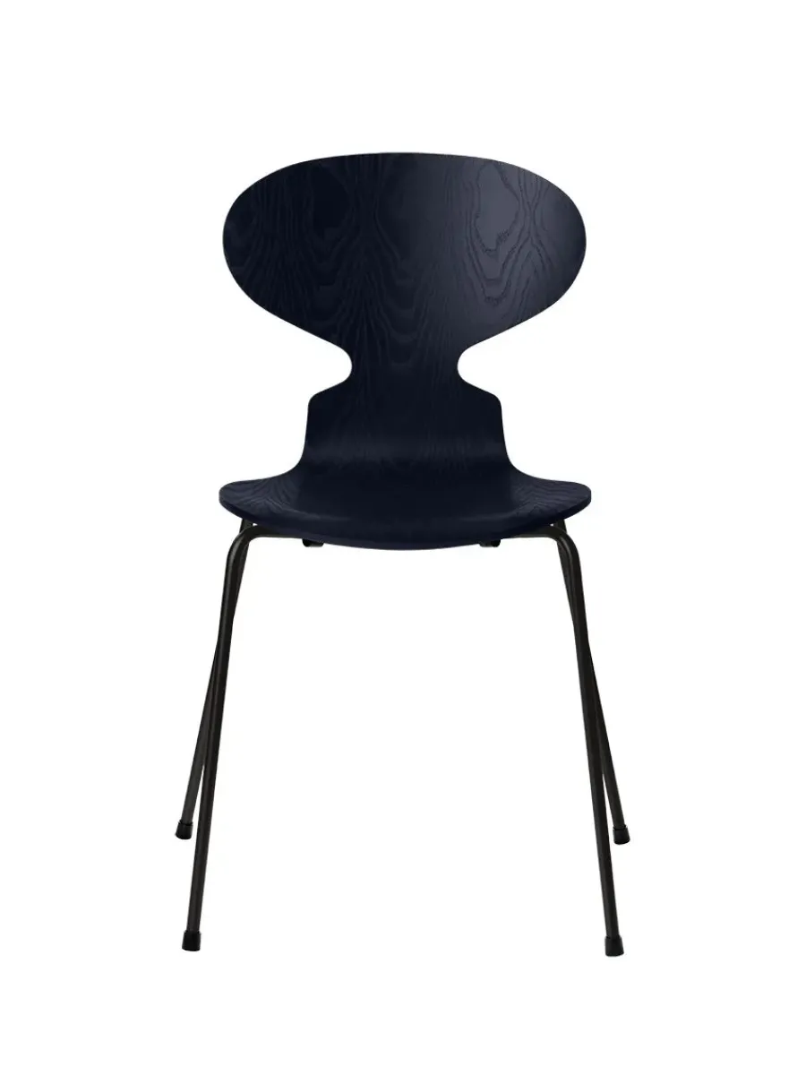 3101 Myren Stol i farvet ask af Arne Jacobsen<Fritz Hansen Online