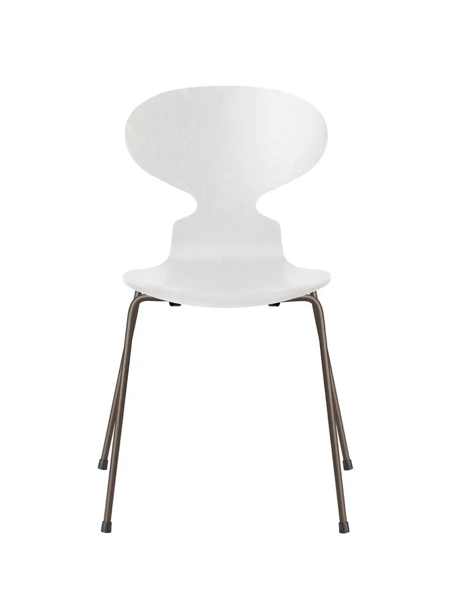 3101 Myren Stol i farvet ask af Arne Jacobsen<Fritz Hansen Online
