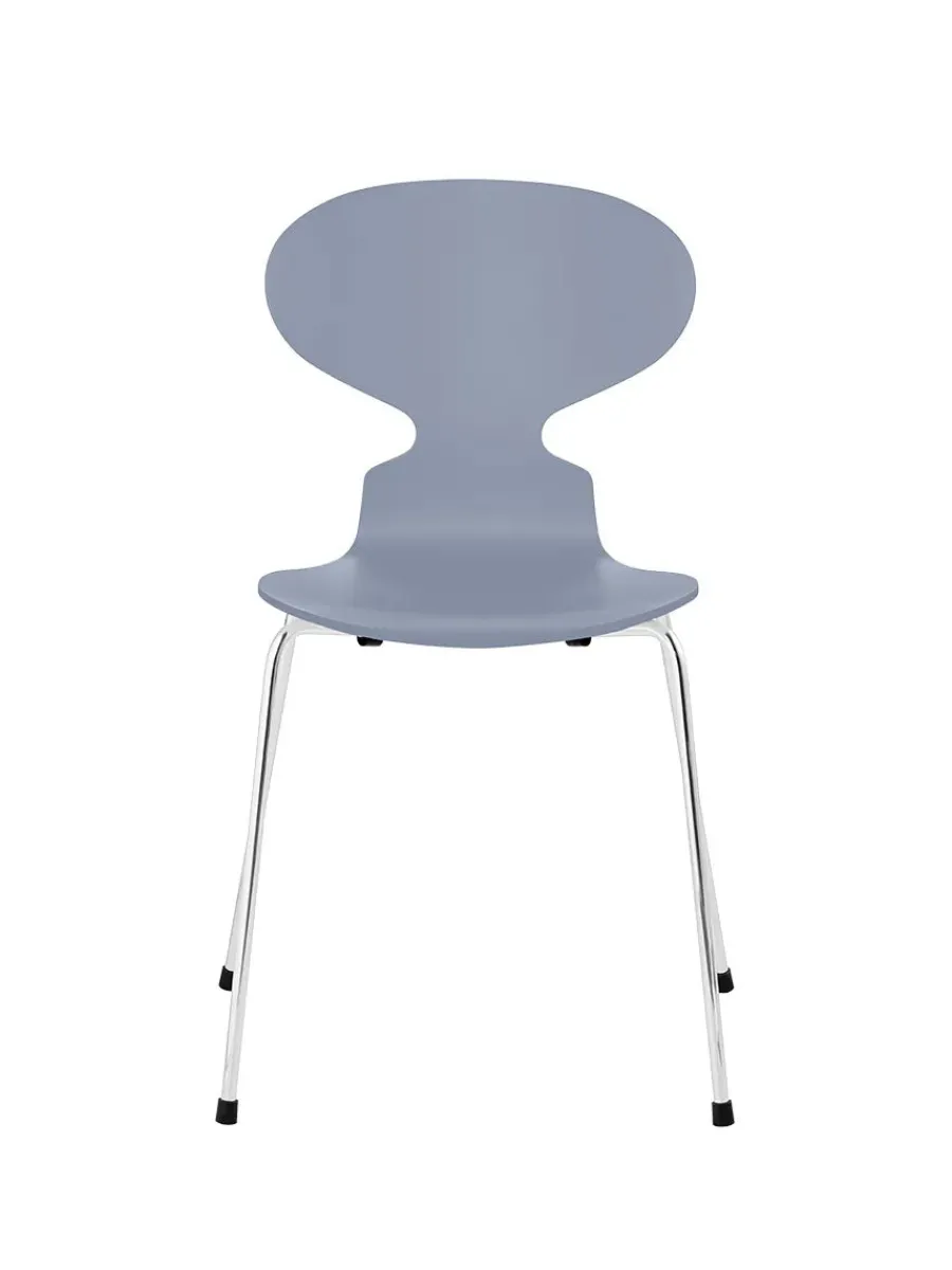 3101 Myren Stol lakeret af Arne Jacobsen<Fritz Hansen Online