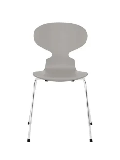 3101 Myren Stol lakeret af Arne Jacobsen<Fritz Hansen Online