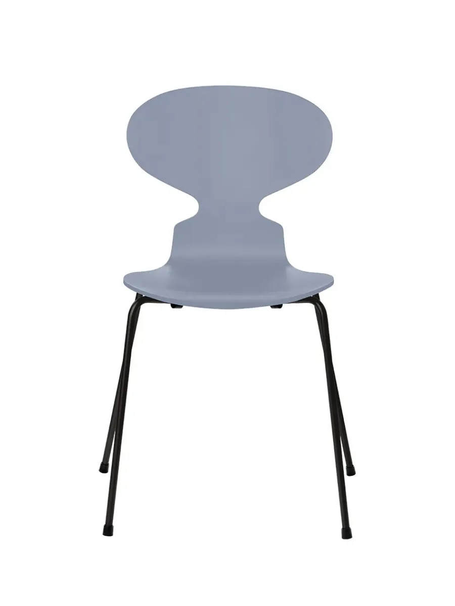 3101 Myren Stol lakeret af Arne Jacobsen<Fritz Hansen Online