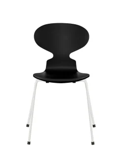 3101 Myren Stol lakeret af Arne Jacobsen<Fritz Hansen Online