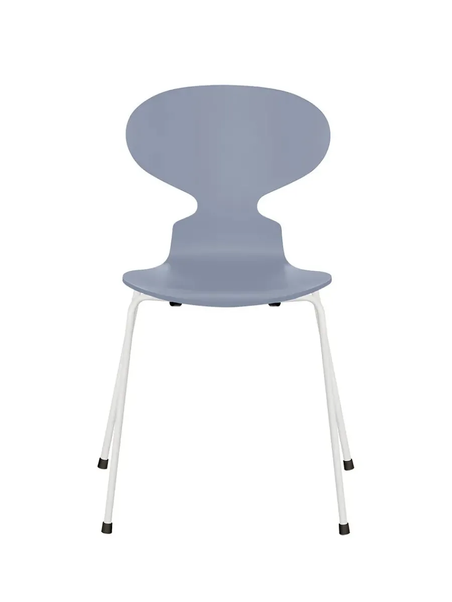 3101 Myren Stol lakeret af Arne Jacobsen<Fritz Hansen Online