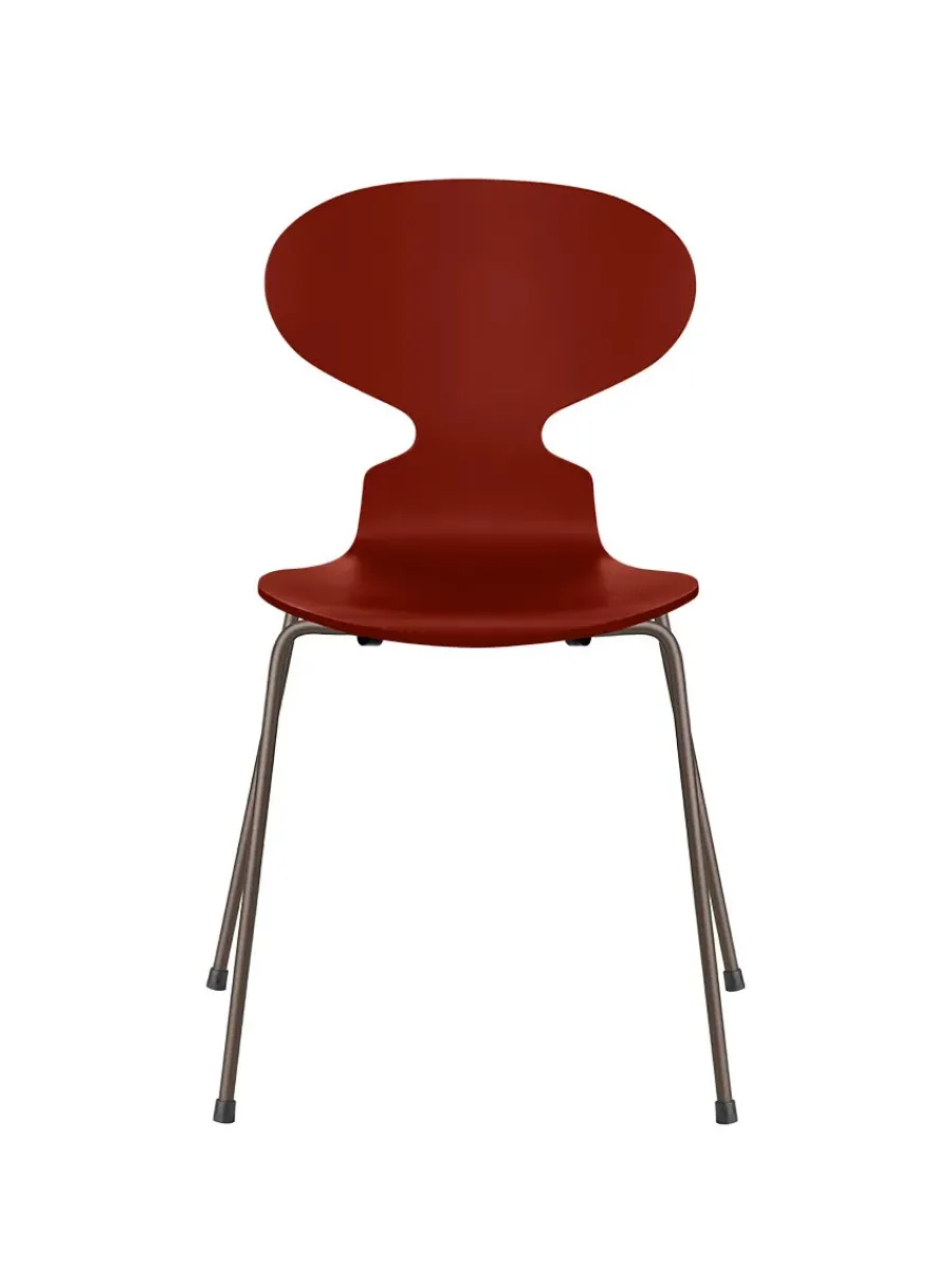 3101 Myren Stol lakeret af Arne Jacobsen<Fritz Hansen Online