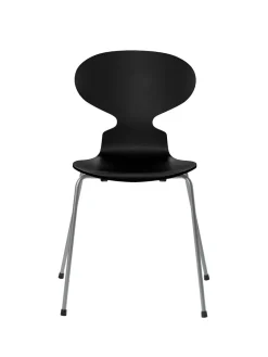 3101 Myren Stol lakeret af Arne Jacobsen<Fritz Hansen Online