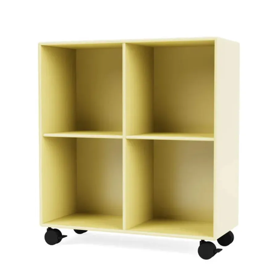 1112 reol inkl. hjul fra<Montana Best