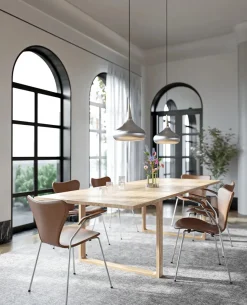 3207 Serie 7 Armstol af Arne Jacobsen<Fritz Hansen Discount