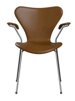 3207 Serie 7 Armstol af Arne Jacobsen<Fritz Hansen Discount