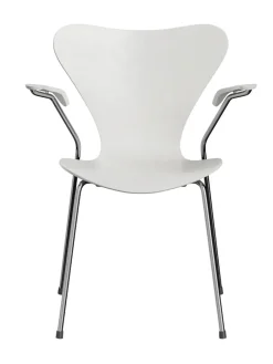 3207 Serie 7 Armstol af Arne Jacobsen<Fritz Hansen Discount