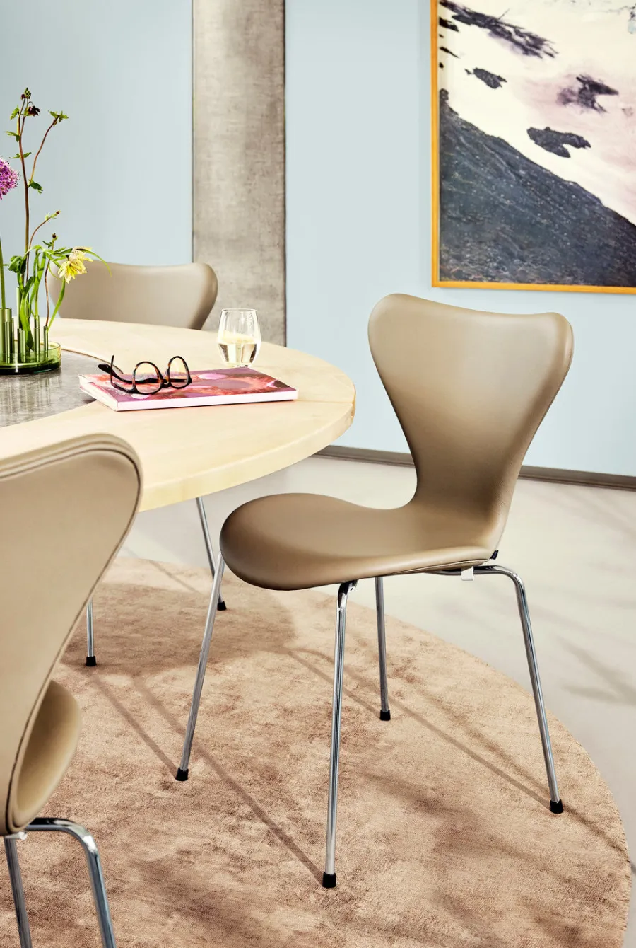 3107 Serie 7, fuldpolstret af Arne Jacobsen<Fritz Hansen New