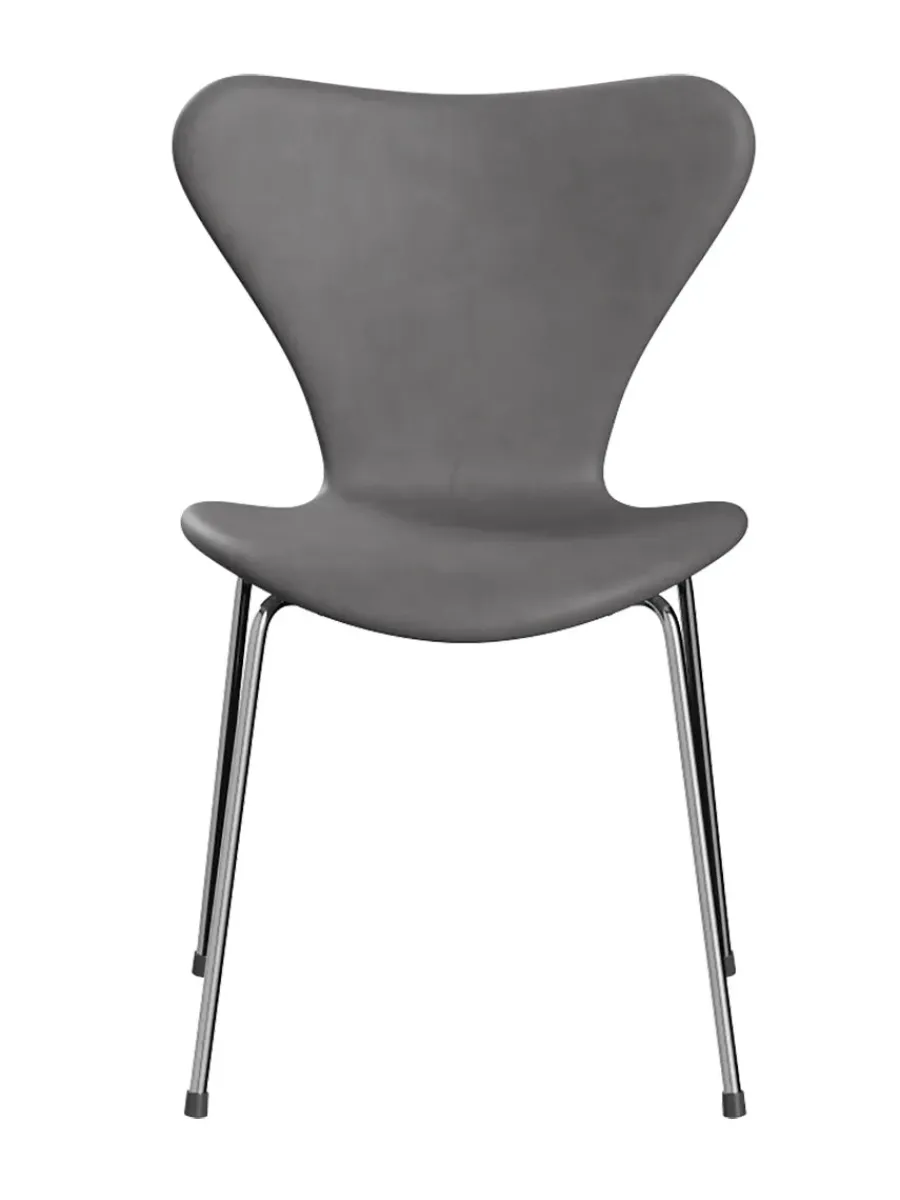 3107 Serie 7, fuldpolstret af Arne Jacobsen<Fritz Hansen New