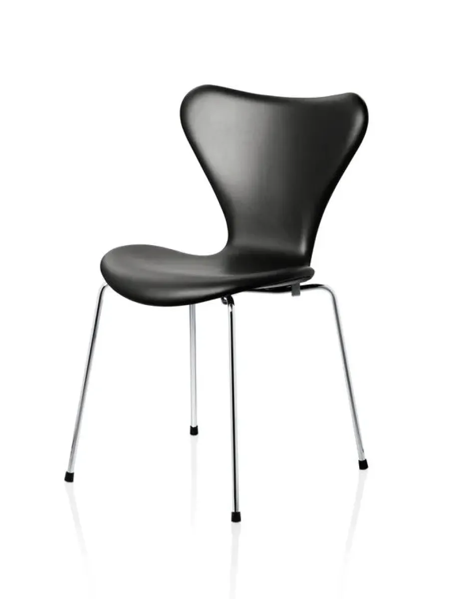 3107 Serie 7, fuldpolstret af Arne Jacobsen<Fritz Hansen New