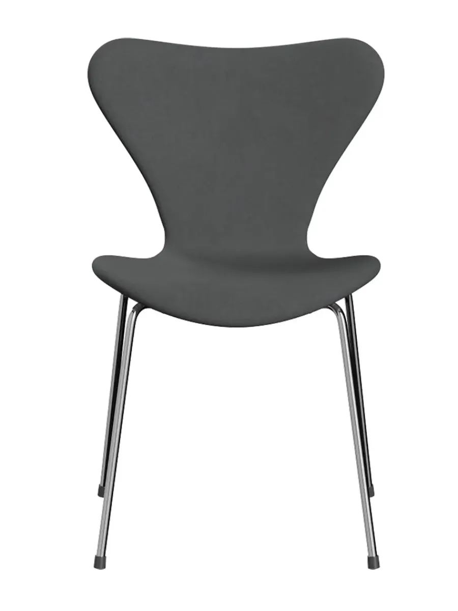 3107 Serie 7, fuldpolstret af Arne Jacobsen<Fritz Hansen New