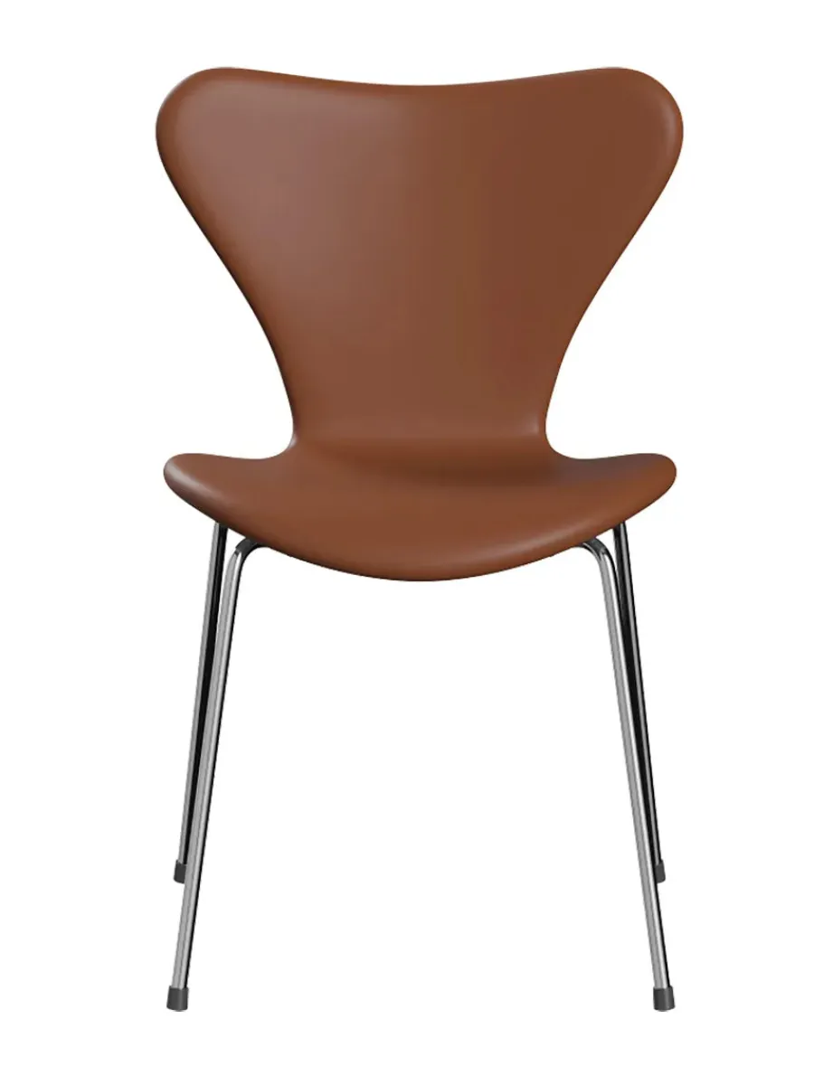 3107 Serie 7, fuldpolstret af Arne Jacobsen<Fritz Hansen New