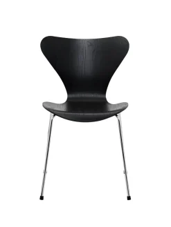 3107 Serie 7 stol i farvet ask af Arne Jacobsen<Fritz Hansen Sale