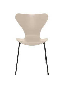 3107 Serie 7 stol i farvet ask af Arne Jacobsen<Fritz Hansen Sale