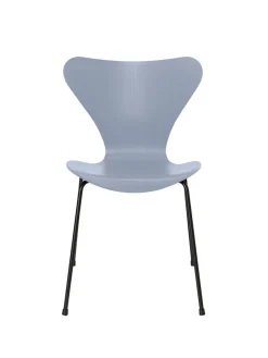 3107 Serie 7 stol i farvet ask af Arne Jacobsen<Fritz Hansen Sale