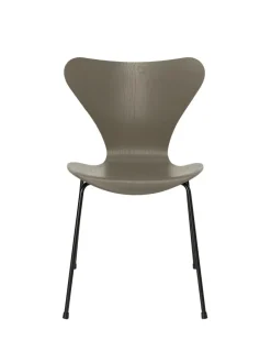 3107 Serie 7 stol i farvet ask af Arne Jacobsen<Fritz Hansen Sale