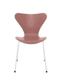 3107 Serie 7 stol i farvet ask af Arne Jacobsen<Fritz Hansen Sale