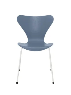 3107 Serie 7 stol i farvet ask af Arne Jacobsen<Fritz Hansen Sale